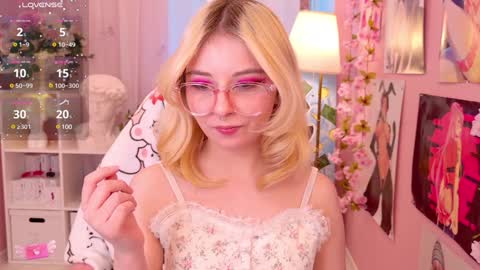 Mia online show from 01-23-25, 09:07