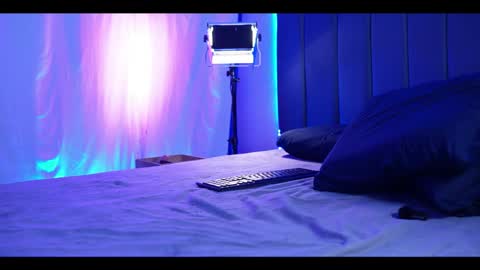 Coconutcatin online show from 05-27-26, 01:57