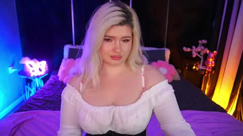 Snapshot of cocosecretss chatting on 06-09-26, 07:09 onlyfans amyleyy online show from 06-09-26, 07:09