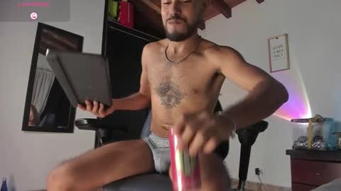 Snapshot of codyluke_ chatting on 10-08-25, 04:21 Cody Luke online show from 10-08-25, 04:21