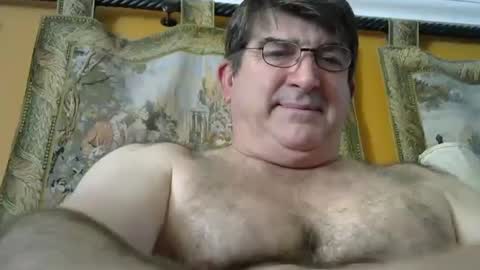 coffee90028 online show from 12-18-24, 08:25