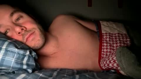 Snapshot of coffeelounge chatting on 12-19-24, 03:51 c o f f e e l o u n g e online show from 12-19-24, 03:51