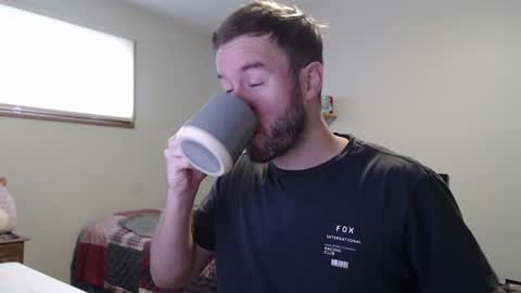 c o f f e e l o u n g e online show from 01-04-25, 05:16