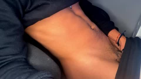 Snapshot of coitzzz chatting on 05-17-26, 08:49 coitzzz online show from 05-17-26, 08:49