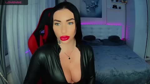 Ur goddess Nikki online show from 12-11-24, 11:08