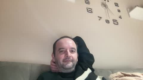 colambus83 online show from 02-15-26, 02:25