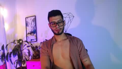 Snapshot of colby_smit chatting on 05-16-26, 08:07 Colby online show from 05-16-26, 08:07