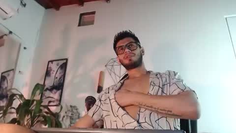 Snapshot of colby_smit chatting on 07-11-26, 10:40 Colby online show from 07-11-26, 10:40