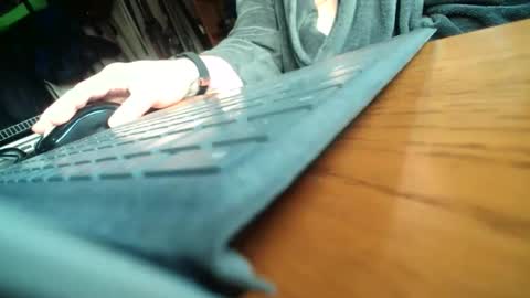 colchuck online show from 02-12-26, 03:51