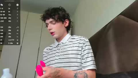 Snapshot of colestorm_ chatting on 07-10-26, 04:17 COLE - ig online show from 07-10-26, 04:17