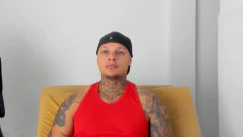 Snapshot of colin_prince2 chatting on 12-03-24, 02:03 COLIN online show from 12-03-24, 02:03