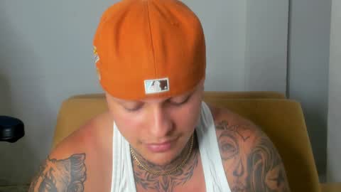 Snapshot of colin_prince2 chatting on 12-15-24, 02:19 COLIN online show from 12-15-24, 02:19