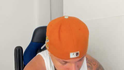 Snapshot of colin_prince2 chatting on 12-19-24, 09:07 COLIN online show from 12-19-24, 09:07