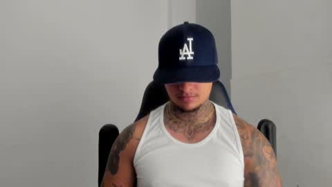 Snapshot of colin_prince2 chatting on 01-14-25, 06:49 COLIN online show from 01-14-25, 06:49