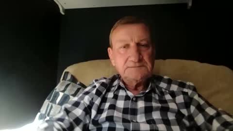 colinbeech online show from 10-24-25, 09:06