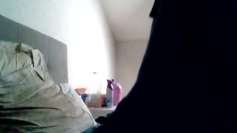Snapshot of college_muscle chatting on 02-06-25, 01:43 foreverxshredded online show from 02-06-25, 01:43