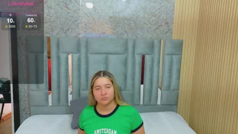  MEGAN  online show from 04-05-26, 07:55