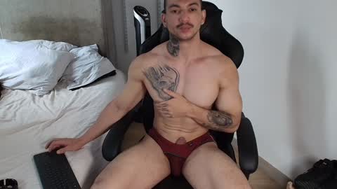 colombianmuscle8 online show from 02-05-25, 06:26