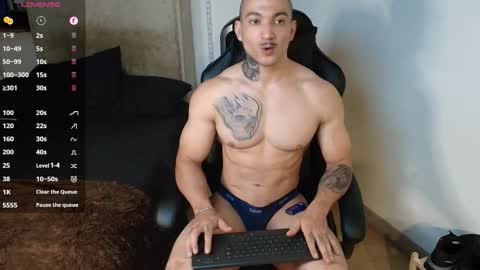 colombianmuscle8 online show from 09-13-25, 01:16