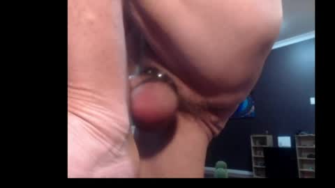 Snapshot of colonelingus03 chatting on 05-01-26, 12:32 Mark online show from 05-01-26, 12:32