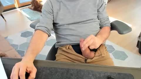 Snapshot of coltorr chatting on 02-13-26, 08:05 Colt online show from 02-13-26, 08:05