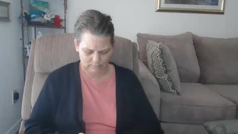 comeback pussy online show from 03-06-25, 05:54