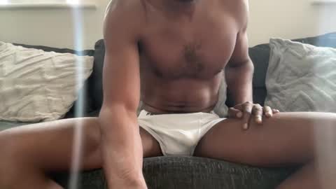 Snapshot of comedinewithme118 chatting on 11-12-25, 10:37 comedinewithme118 online show from 11-12-25, 10:37