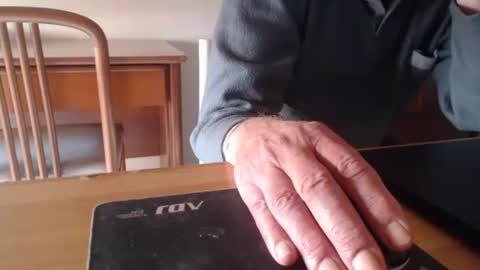 comemivuoi2 online show from 03-01-26, 06:15