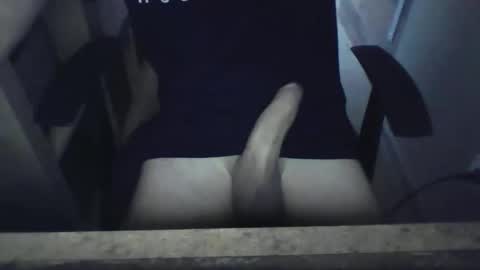 Snapshot of cometomee69 chatting on 11-04-25, 06:34 cometomee69 online show from 11-04-25, 06:34