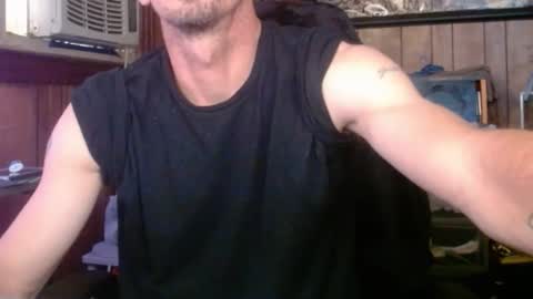 Nelson or ComicKing and sometime Peachy143 online show from 04-12-26, 11:48