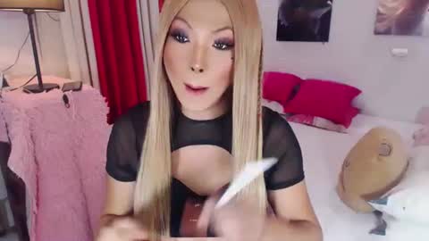 QUEEN SABRINA online show from 02-05-26, 05:01