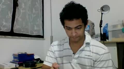 comobailamioso online show from 12-21-25, 06:04