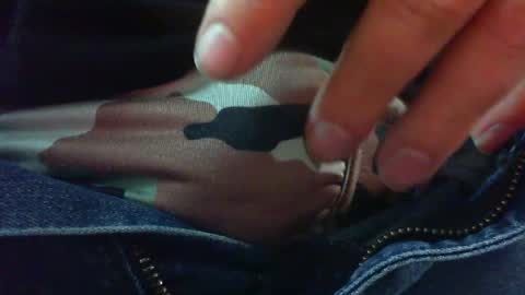 Snapshot of comox1961 chatting on 07-16-26, 07:47 comox online show from 07-16-26, 07:47