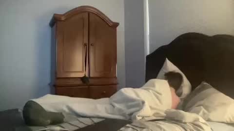 Snapshot of concentralized chatting on 02-06-25, 12:00 Matt online show from 02-06-25, 12:00