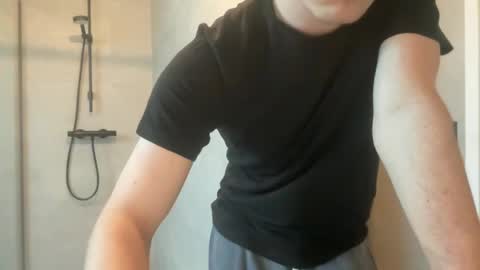 Snapshot of condorhard chatting on 07-11-26, 03:15 Condorhard online show from 07-11-26, 03:15