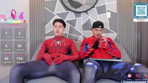 Damian and Daniel online show from 10-22-25, 12:33