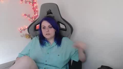 mother of the gays online show from 06-09-26, 05:46