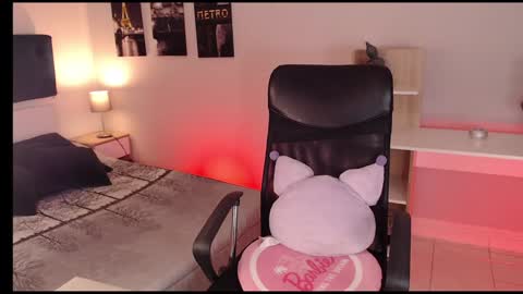 Snapshot of connie_haze chatting on 01-13-25, 07:31 Connie online show from 01-13-25, 07:31