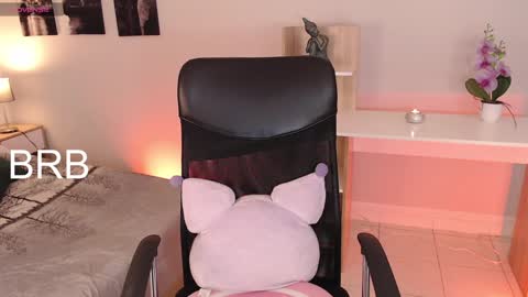 Snapshot of connie_haze chatting on 01-23-25, 07:51 Connie online show from 01-23-25, 07:51