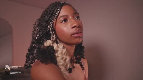   independent model online show from 12-10-24, 01:11