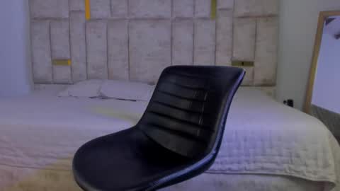 rusfegui online show from 11-25-25, 02:06