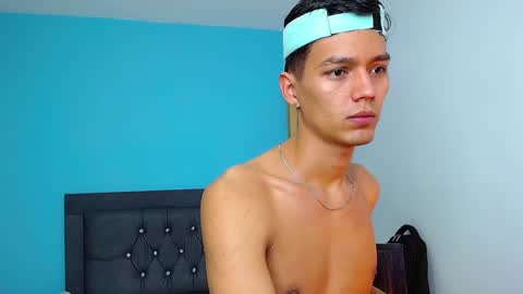 Snapshot of connor_garrett chatting on 02-05-25, 08:14 Connor online show from 02-05-25, 08:14