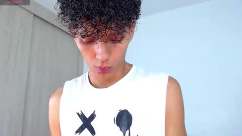 Snapshot of connor_garrett chatting on 11-22-25, 01:37 Connor online show from 11-22-25, 01:37