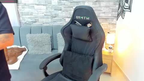 Connor Smith online show from 09-23-25, 12:19