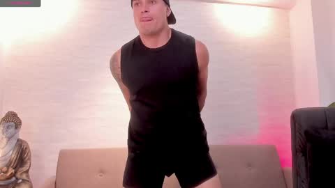 Connor Smith online show from 04-15-26, 09:38