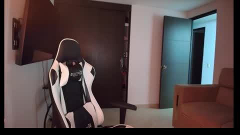 conradgrayson78 leonandresough online show from 11-12-25, 11:36