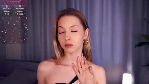 Hello im Sofia Welcme to my room .More hugs and kiss for you online show from 10-03-25, 07:27