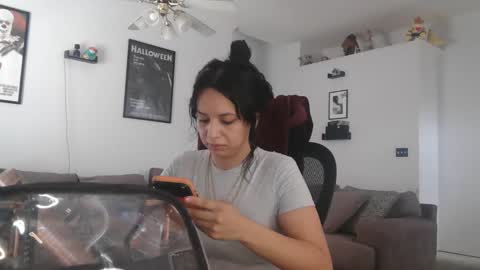 controllercutie online show from 02-19-26, 03:41