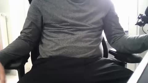 Snapshot of controlphantom chatting on 02-10-26, 09:46 ControlPhantom online show from 02-10-26, 09:46