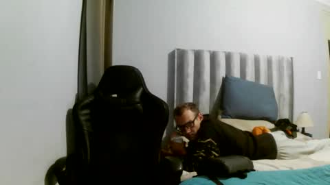 Snapshot of cookiecandyx chatting on 05-19-26, 08:04 cookiecandyx online show from 05-19-26, 08:04